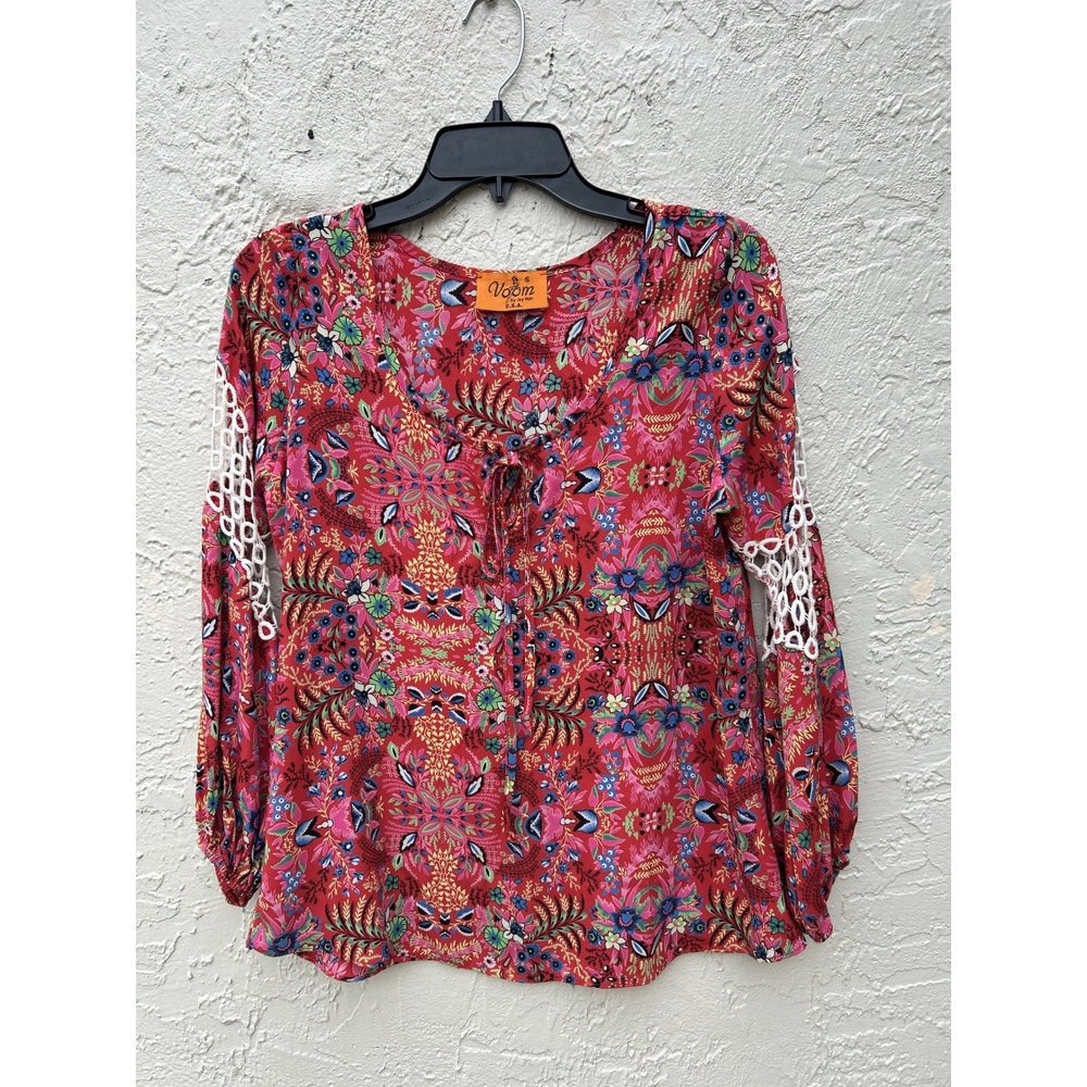Voom by Joy Han Red Floral Paisley Crochet Lace Sleeve Boho Blouse Small